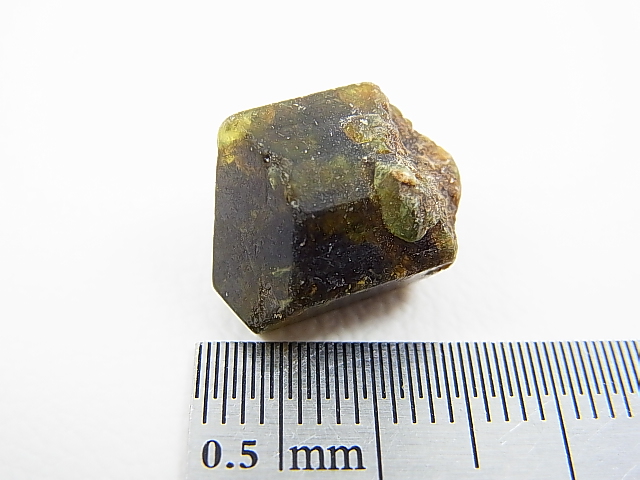 画像: ベトナムMinh Tien産多色トルマリン（グリーン/ブラウン）結晶原石 16.8カラット