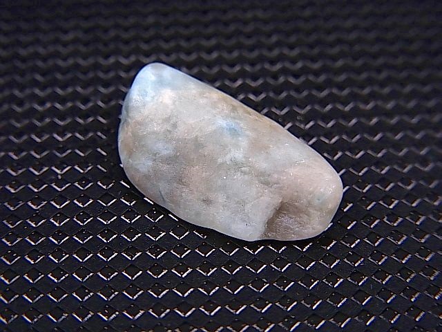 画像: 糸魚川入りコン沢産青ひすい原石 1.6g