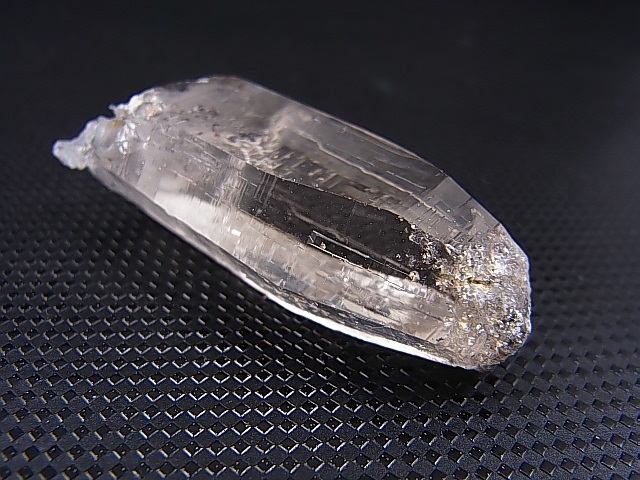 画像: ガネーシュヒマール・ラパ産ウォータークリア水晶ポイント（成長干渉型/Ｃ面付き） 18.3g