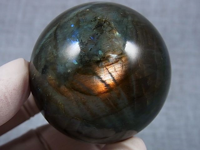 画像1: マダガスカル産ラブラドライトSA丸玉 50mm