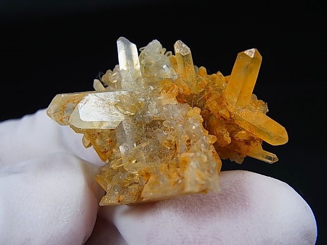 画像1: メキシコ産日本式双晶水晶クラスター（V字型） 6.7g