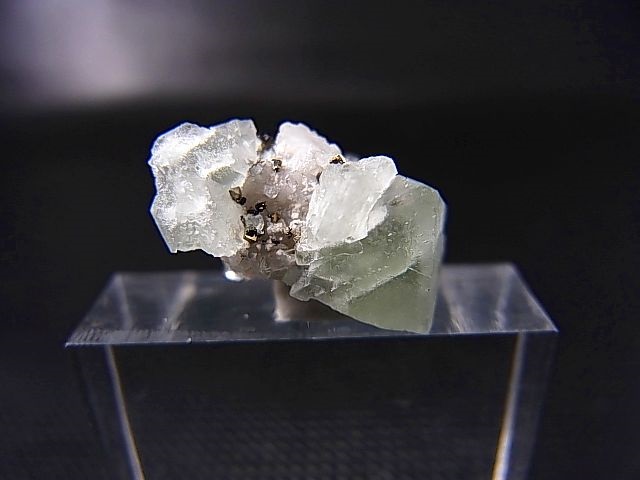 画像: 猪倉大成鉱山産パイライト付きグリーンフローライト原石 2.1g