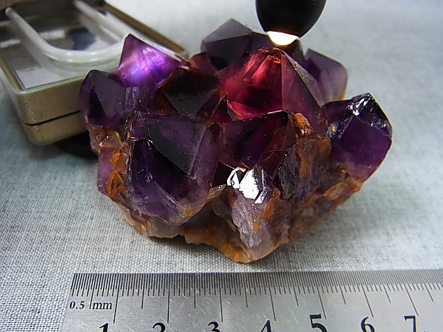 画像: コンゴ産カラーシフト/ディープカラーアメジストクラスター 180.9g