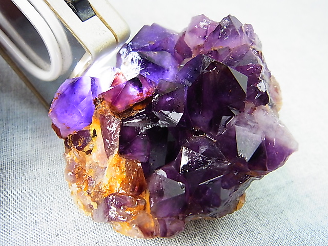 画像: コンゴ産カラーシフト/ディープカラーアメジストクラスター 163.4g