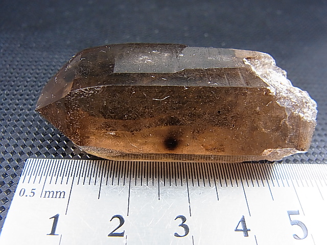 画像: スカルドゥ産スモーキークオーツ（ホットスポット付き） 30.9g