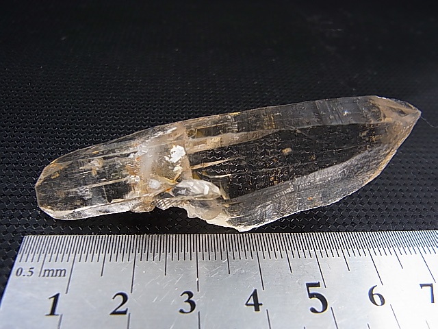 画像: ガネーシュヒマール・ラパ産ウォータークリア水晶ポイント（ファーデン/ＤＴ） 21.9g