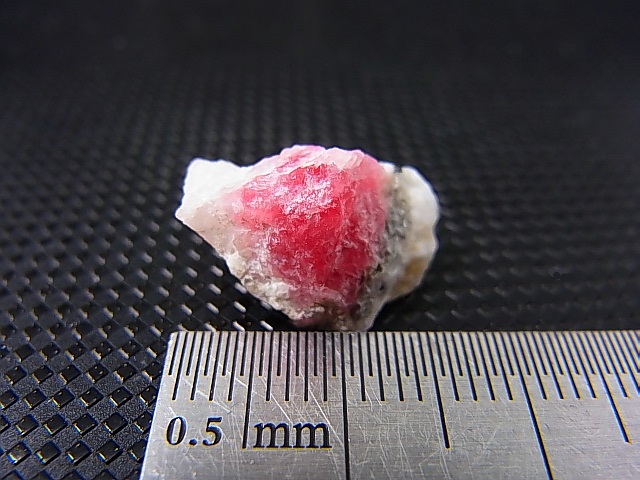 画像: ツグツパイト（タグトゥパイト）原石 1.6g