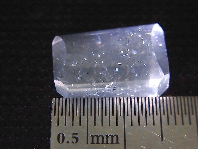 画像: マダガスカル産ジラソルクオーツ研磨原石（針状ルチル/中空インクルージョン） 2.1g