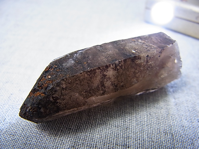 画像: 北朝鮮金剛山産煙水晶 26.1g