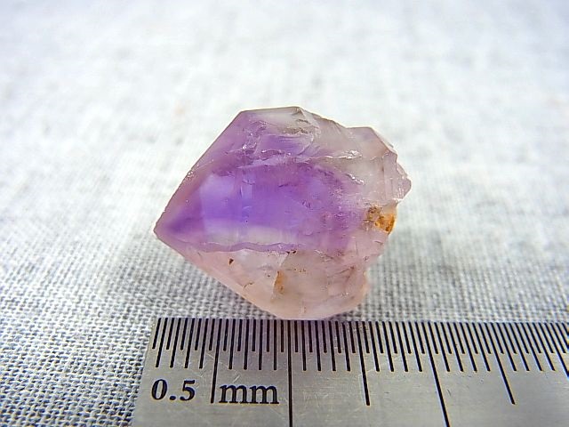 画像: ミャンマー・モゴック産ラベンダーアメジスト原石（エレスチャル/セプター） 3.9g
