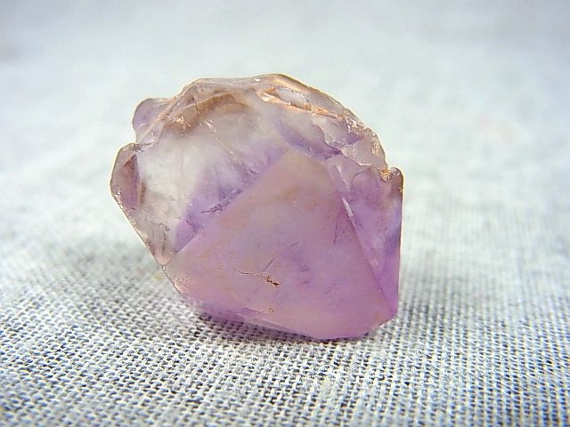 画像: ミャンマー・モゴック産ラベンダーアメジスト原石（エレスチャル/セプター） 5.0g