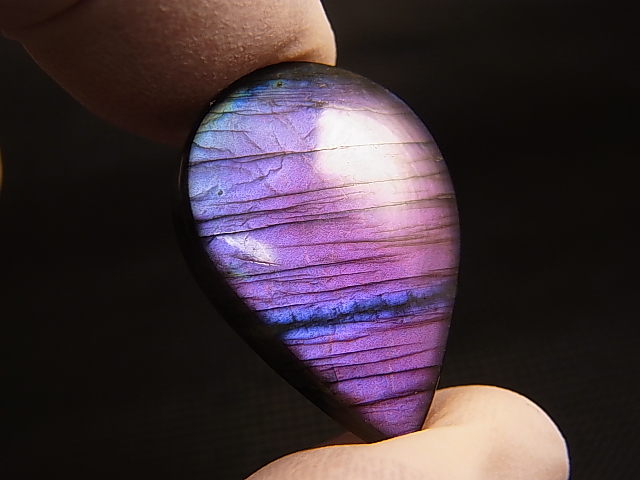 画像: レアカラー：パープル/ブルーシラーラブラドライト研磨タンブル 5.3g