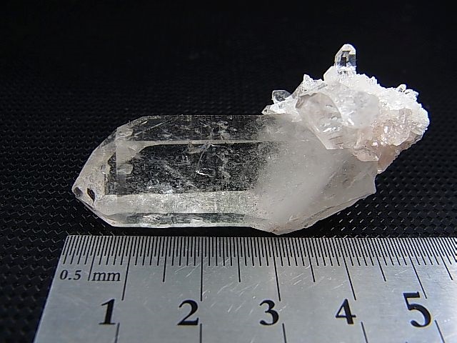 画像: インド・マニカラン産水晶ポイント（連晶/アナテース入り） 21.7g