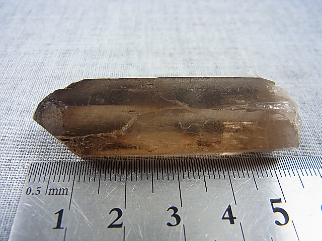 画像: ベトナム・タインホア産スモーキー水晶ポイント 20.4g