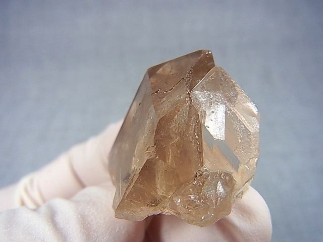 画像: ベトナム・タインホア産スモーキー水晶＆トパーズ共生 18.5g