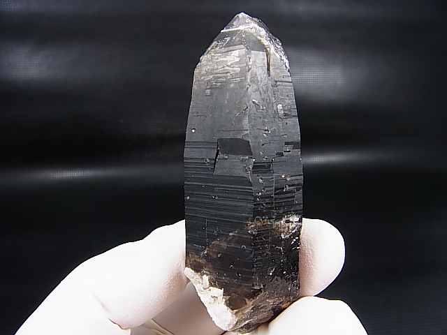 画像1: ノルウェー産スモーキークオーツ（ケアンゴーム）原石（氷長石付き） 76.6g