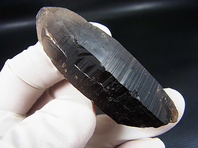 画像: ノルウェー産スモーキークオーツ（ケアンゴーム）原石 38.6g