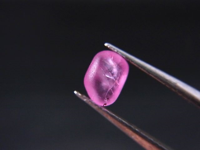 画像: ベトナムLuc Yen産サファイア＆スピネル原石（川流れ自然研磨） 3点セット トータル 3.8カラット