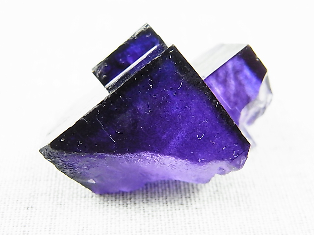 画像: 新疆ウイグル自治区産パープルフローライト原石（赤蛍光） 21.7g