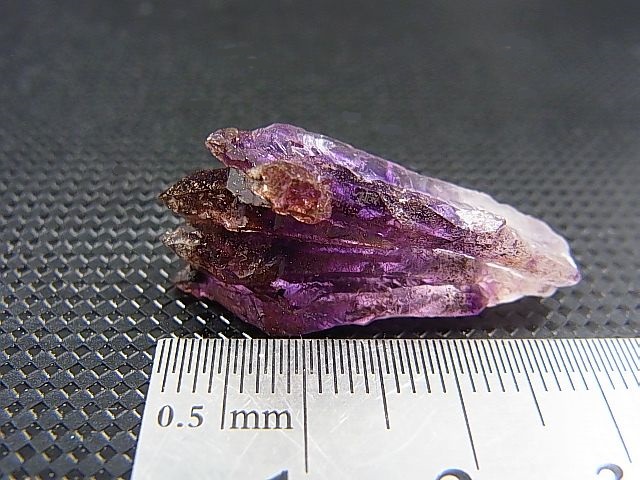 画像: タンザニア・マヘンゲ産アメジスト原石 4.3g