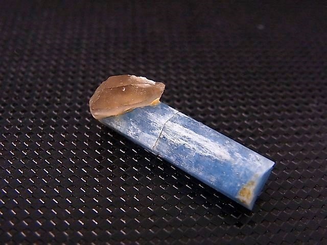 画像2: ベトナム・タインホア産アクアマリン付きスモーキー水晶 2.2g