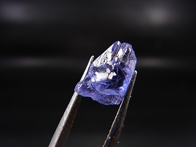 画像: ジェムクオリティ：タンザナイト原石 2.2カラット