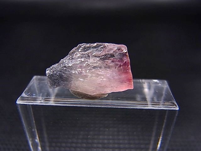 画像: ベトナムMinh Tien産多色トルマリン（ピンク/カラーレス/ブラック）結晶原石 3.5カラット