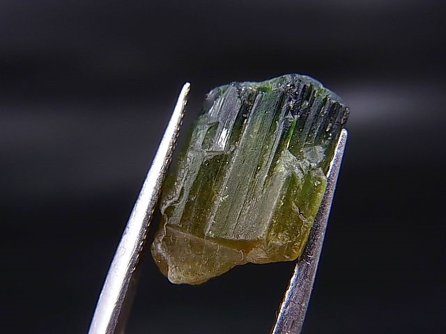 画像: ベトナムMinh Tien産グリーントルマリン（バイカラー）結晶原石 6.0カラット