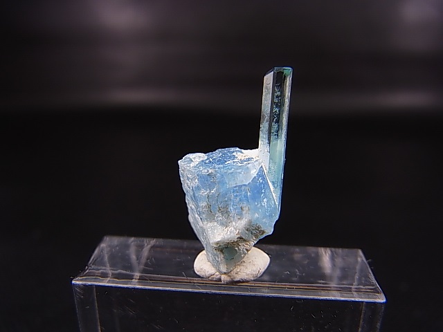 画像1: ジェムグレード宝石需要品質：ベトナム産アクアマリン柱状結晶原石（連晶） 5.0カラット