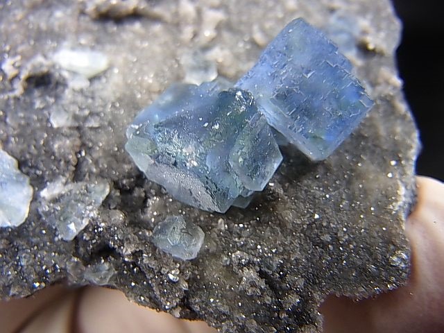 画像: 福建省産ブルーグリーンフローライト原石 130.5g