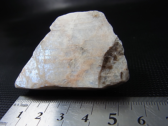 画像: ロシア産ベロモライト（ロシアンブルームーンストーン）研磨原石 46.3g