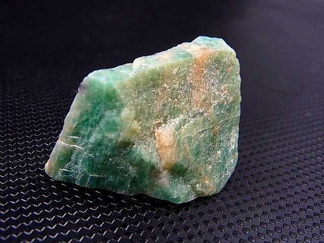 画像2: 宝石需要品質：スウェーデン産アマゾナイト原石 15.6g