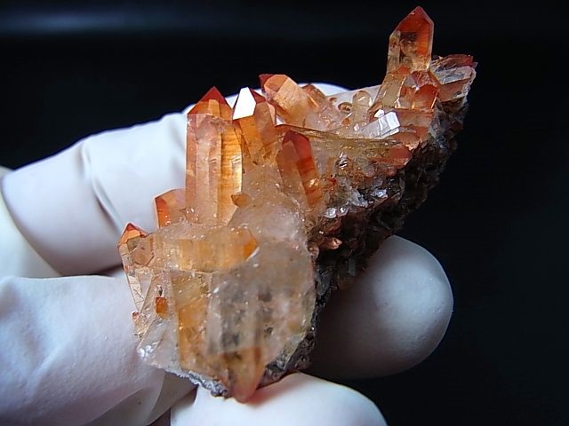 画像: スウェーデン産ヘマタイト（タンジェリン）水晶クラスター 21.2g