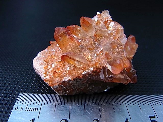 画像: スウェーデン産ヘマタイト（タンジェリン）水晶クラスター 39.2g