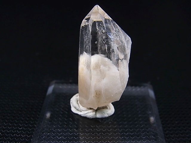 画像1: 山梨県乙女鉱山産ウォータークリア水晶ポイント 9.1g