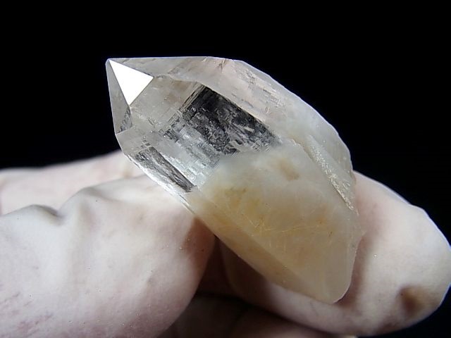 画像: 山梨県乙女鉱山産ウォータークリア水晶ポイント 9.1g