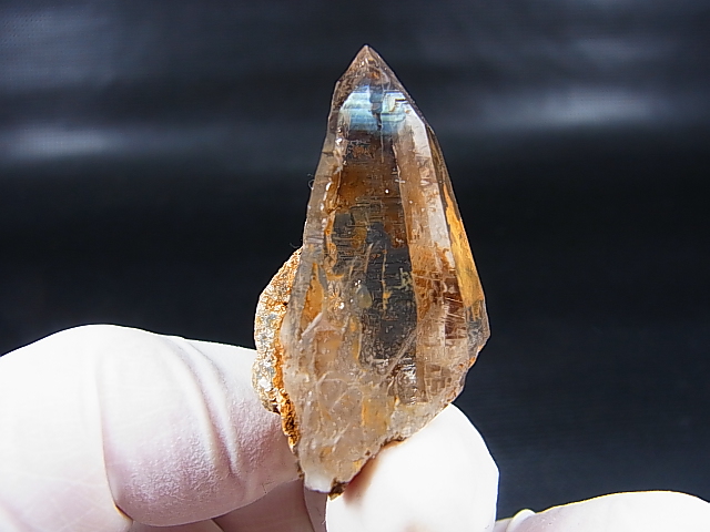 画像: ガネーシュヒマール・ラパ産ゴールデンヒーラー水晶ポイント（テッシンハビット型） 16.1g