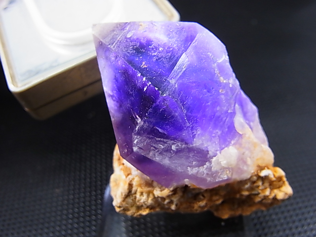 画像: 新産地：カメルーン産アメジスト原石 72.4g