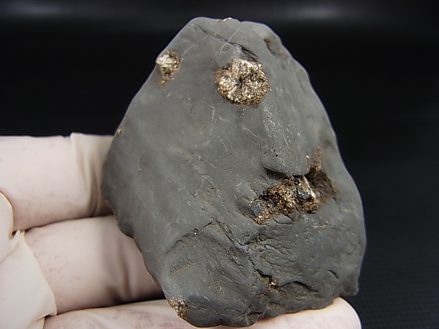 画像2: 群馬県産桜石（アイオライト仮晶）原石 129.1g