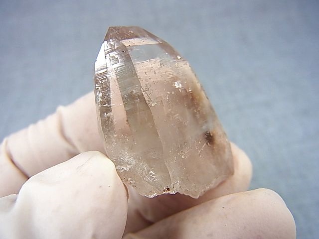 画像: 山梨県水晶峠産クリア水晶ポイント（タビー型/ホットスポット付き） 14.6g