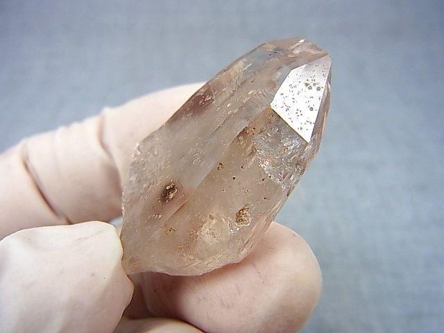 画像: 山梨県水晶峠産クリア水晶ポイント（タビー型/ホットスポット付き） 14.6g