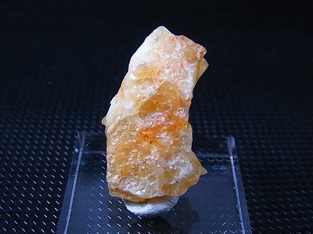 画像: Hokkaidoite北海道然別湖産蛍光オパール原石 3.4g