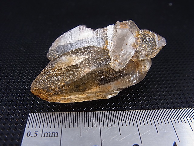 画像: ガネーシュヒマール・ラパ産ウォータークリア水晶ポイント（貫入り/連晶） 17.3g