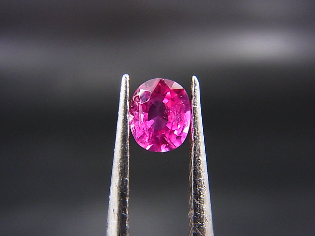 画像1: ベトナムLuc Yen産ピンクサファイア・ルース 0.5カラット
