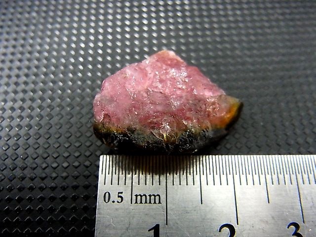 画像: ベトナムBac Kan産バイカラートルマリン原石 18.9カラット