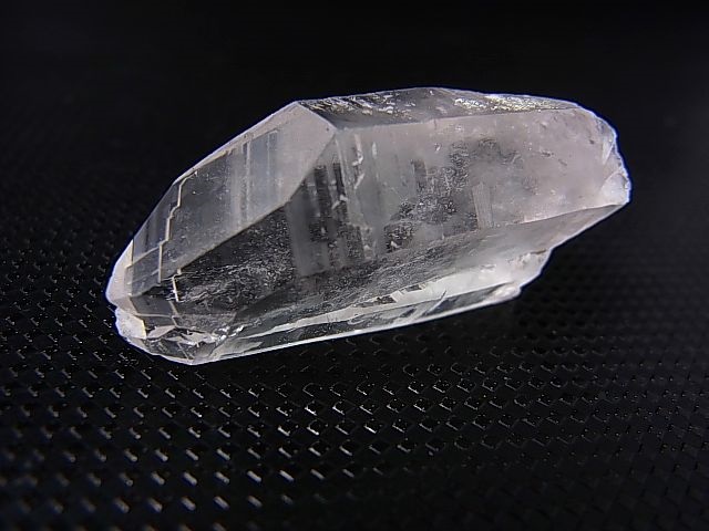 画像: スイス・ジュウ渓谷産クリア水晶（タントリックツイン） 12.2g