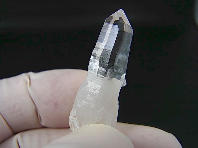 画像: 山梨県乙女鉱山産ウォータークリア水晶ポイント 7.2g