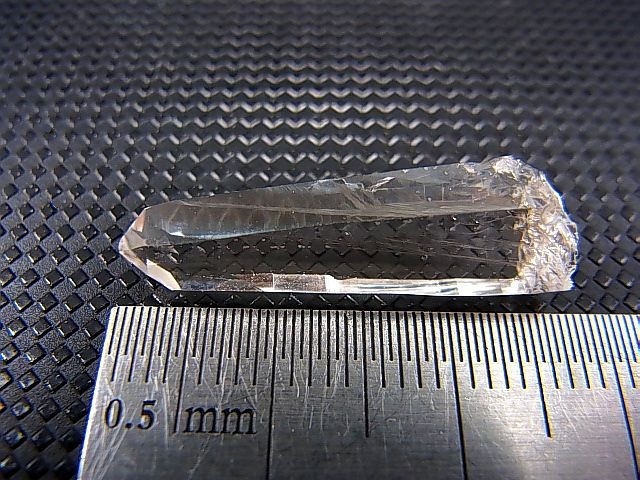 画像: 山梨県乙女鉱山産ウォータークリア水晶ポイント 1.6g