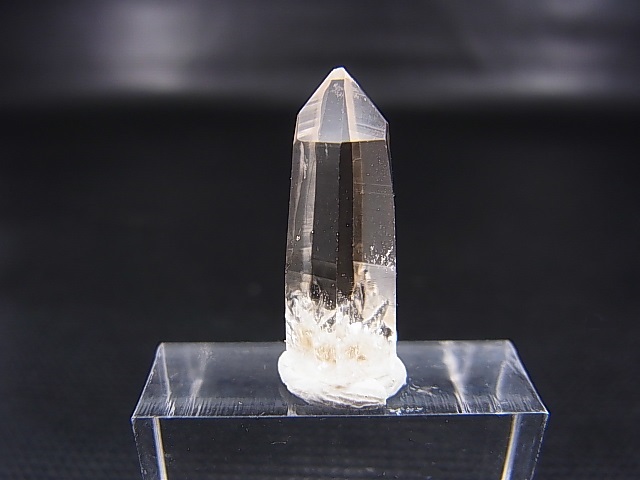 画像1: 山梨県乙女鉱山産ウォータークリア水晶ポイント 2.0g