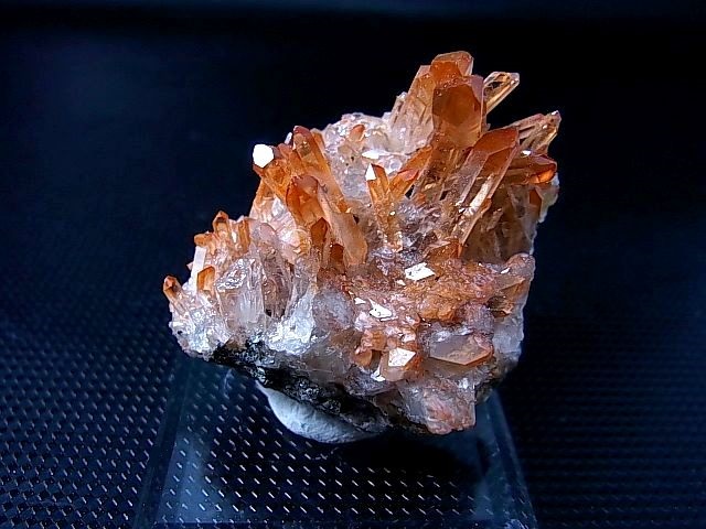 画像1: スウェーデン産ヘマタイト（タンジェリン）水晶クラスター 28.9g